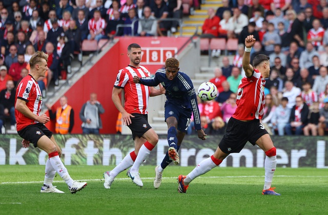 De Ligt và Rashford ghi bàn, Man United thắng tưng bừng Southampton- Ảnh 4.